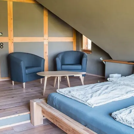 Villa Fachwerkhaus Am Bodden Mit Sauna, Grossen Garten, Teich Buschvitz