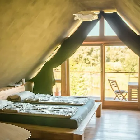Fachwerkhaus Am Bodden Mit Sauna, Grossen Garten, Teich * Buschvitz